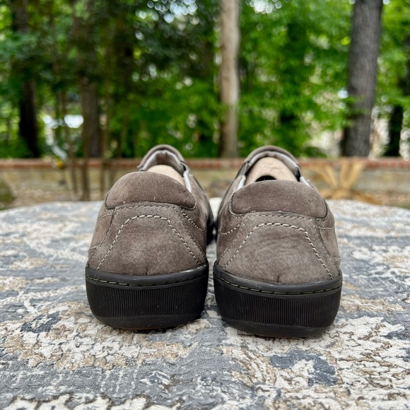 NIB Women’s Pr!vo by Clarks  Leather Slip Ons - Size 8 - Picture 10 of 14